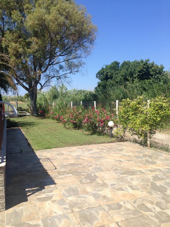Villa Niki Néos Marmarás Exterior foto